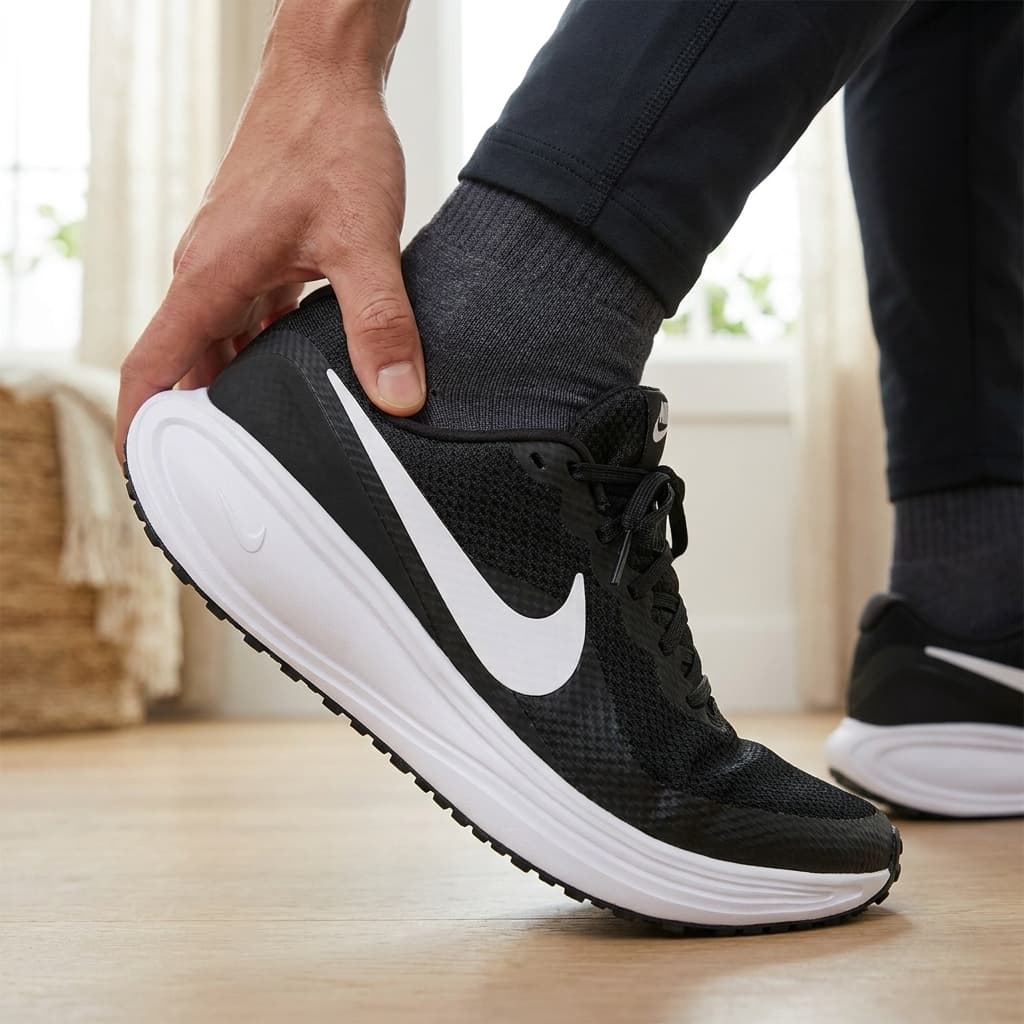 Tênis Nike Revolution 8 Feminino